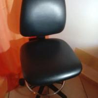 sedia  sgabello professionale con ruote