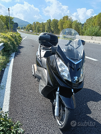 Scooter Peugeot Satelis 400