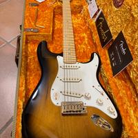 Fender 50TH AMERICAN DELUXE STRATOCASTER 2004 NEW