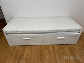 Struttura letto/divano, modello BRIMNES di IKEA