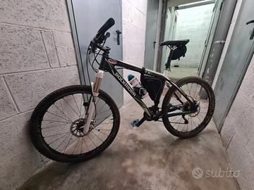 mountain bike 8xc