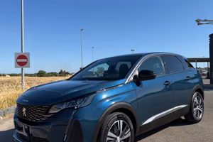 PEUGEOT 3008 2a Serie