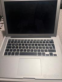 MacBook Air 13 - 8GB RAM - 128GB perfetto