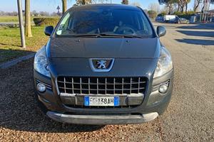 Peugeot 3008 1.6 HDi 112CV cambio robotizzato Tecn