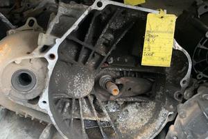 CAMBIO HONDA FR-V 2.2 DIESEL ANNO:2008