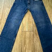Jeans levis taglia 48 italiana poco usati