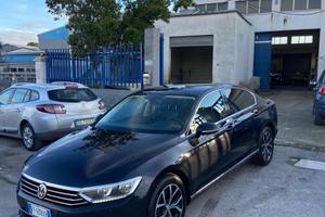 VOLKSWAGEN Passat 8ª serie - 2016