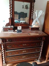 Mobile antico cassettiera cassettone con specchio