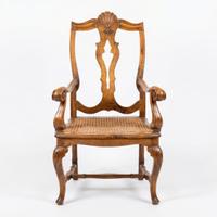 Poltrona antica in legno in paglia Vienna