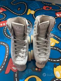 Pattini artistico 205