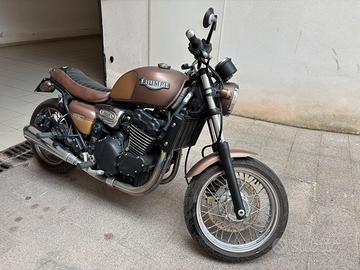 Triumph Legend 900 anno 2000