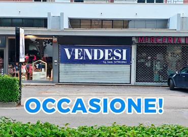 Immobile di 160 m² con 3 locali a Foligno