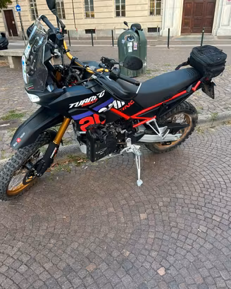 Moto Aprilia Tuareg Rally