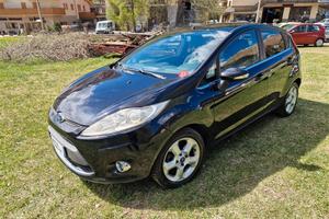 Ford Fiesta 1.4 5 porte Bz.- GPL Titanium