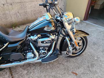 Harley Davidson road king 