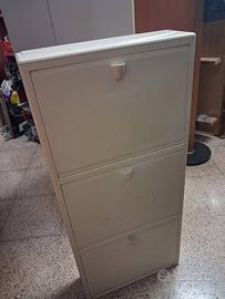 scarpiera in plastica