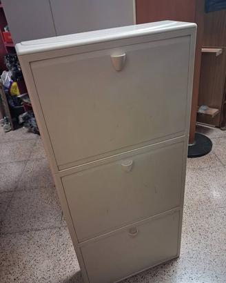 scarpiera in plastica