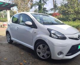 TOYOTA Aygo 1ª serie - 2012