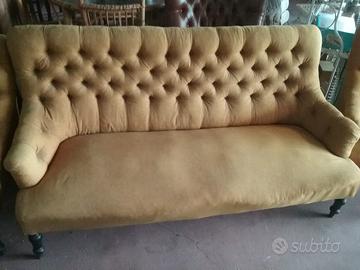 DIVANO E DUE POLTRONE CAPITONNÈ  PRIMI '900