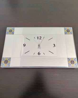 Orologio da tavolo o parete