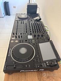 Coppia cdj 3000 pioneer + mixer V10 LF