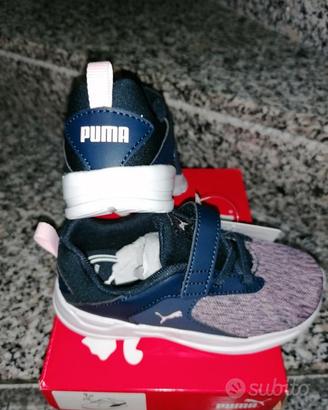 2 paia di Scarpe Puma bambino/na