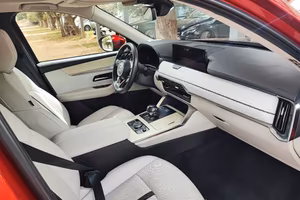 Mazda cx60 phev Takumi