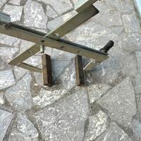 Pinza per posa Giglioni in Cemento