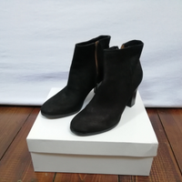 Stivaletto/tronchetto nero n. 39