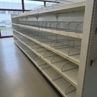 Scaffalatura espositiva da negozio 6,70m - 5 modul
