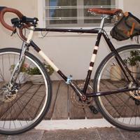 Bicicletta  ciclotur telaio artigianale numerato