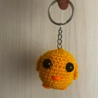 Portachiavi pulcino all’uncinetto