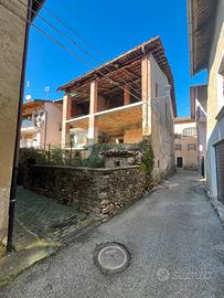 Casa da ristrutturare