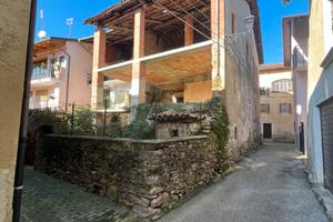 Casa da ristrutturare