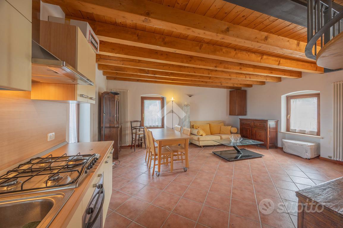 3 LOCALI A SANT'AMBROGIO DI VALPOLICELLA - Vista 4