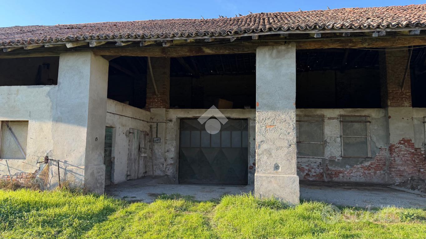 RUSTICO A GARLASCO - Vista 4