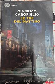 libro LE TRE DEL MATTINO di Gianrico Carofiglio