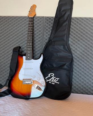 KIT PRINCIPIANTI EKO EG-11 Guitar e amplificatore 