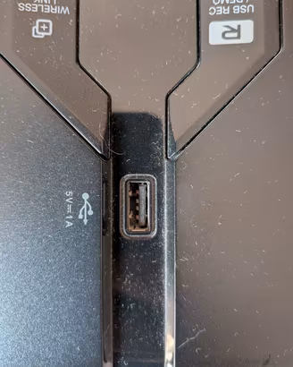 LG 600 W