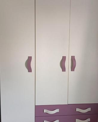 Armadio cameretta + comodino