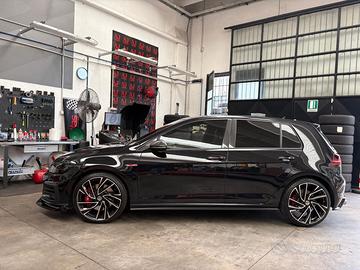 KIT CERCHI E GOMME VOLKSWAGEN RAGGIO 17