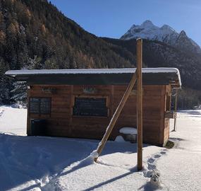 Container rivestito in legno