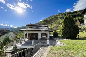 VILLA SINGOLA A BIANZONE