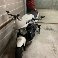 Speed Triple 1050 - 2010