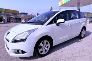 Peugeot 5008 1.6 HDi 112CV Family