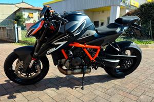 KTM 1290 Super Duke R 2020 – Track Pac