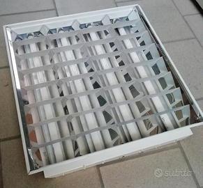 plafoniera bianca a 4 neon da incasso