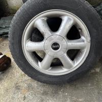 Pneumatici completi mini cooper
