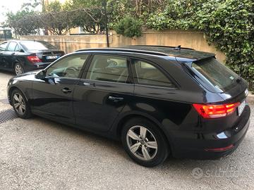 Audi A4 Avant S tronic