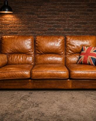 Divano Chester Chesterfield in vero cuoio inglese 